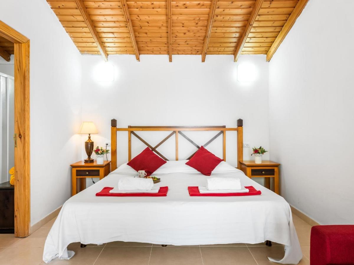 101 Bright, Pool View And Air Conditioning Appartement Playa de las Américas Buitenkant foto