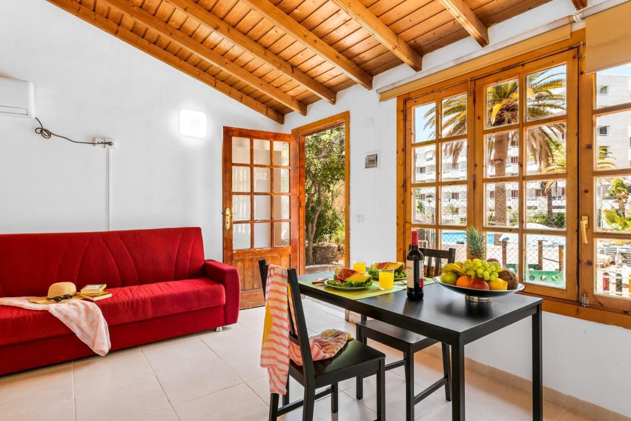 101 Bright, Pool View And Air Conditioning Appartement Playa de las Américas Buitenkant foto
